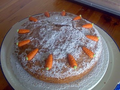 Tarta de zanahorias (Rüblikuchen)