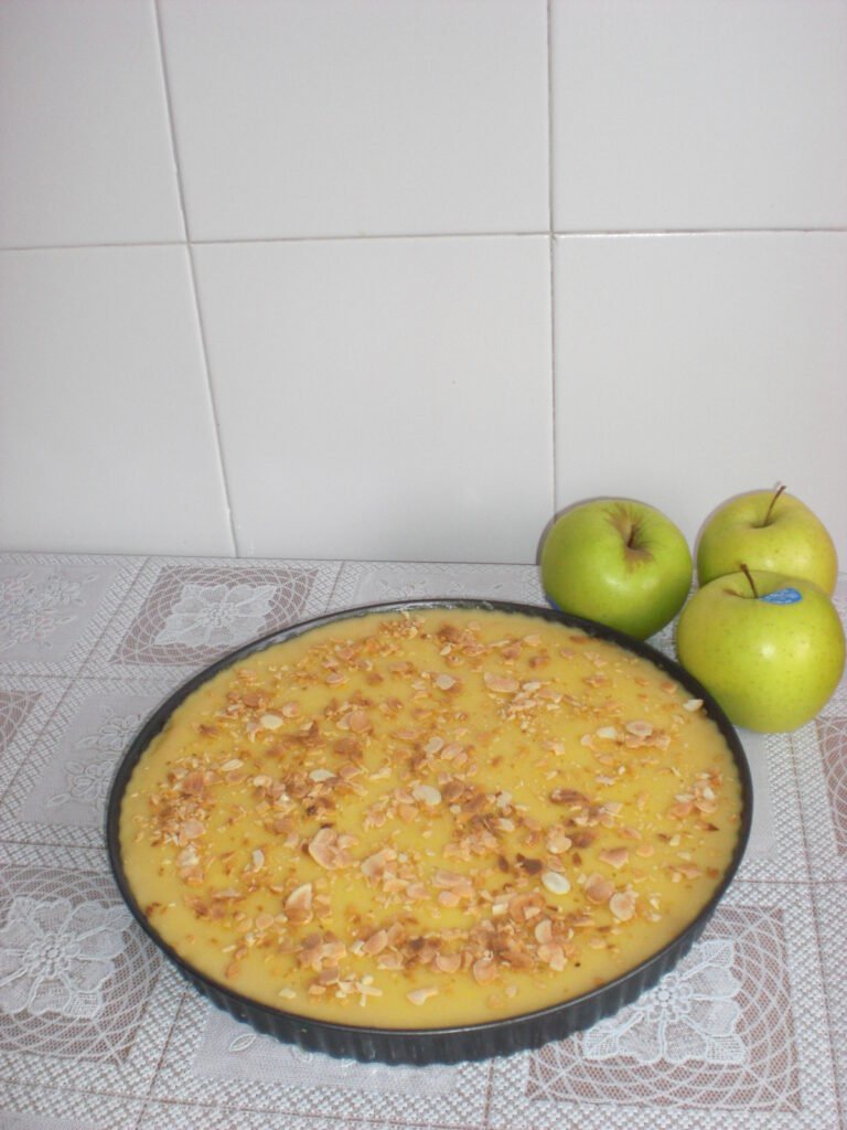 Tarta de manzana con natilla: Receta cremosa y fácil de hacer