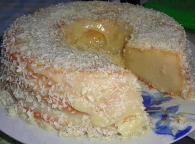 Prepara un pastel tres leches irresistible con esta receta fácil y trucos clave para un sabor perfecto y una textura esponjosa.