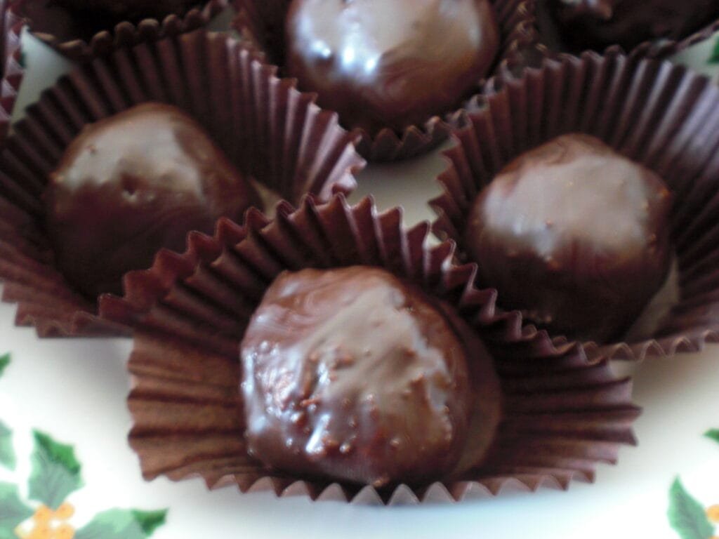 Receta Fácil como Deliciosa: bolitas de coco con chocolate